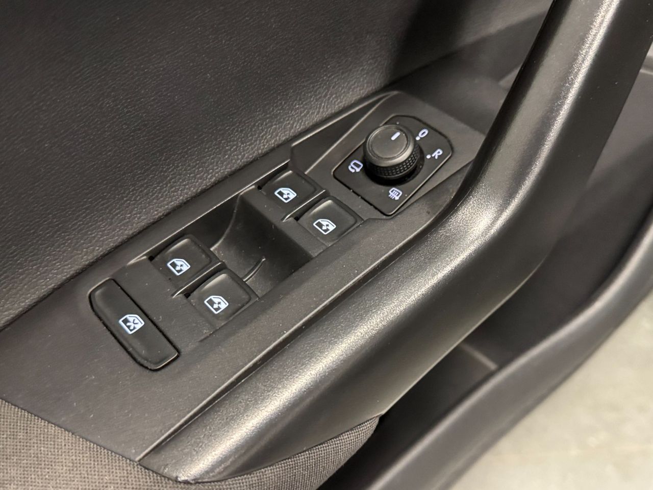 Volkswagen Polo LIFE miniatura 14