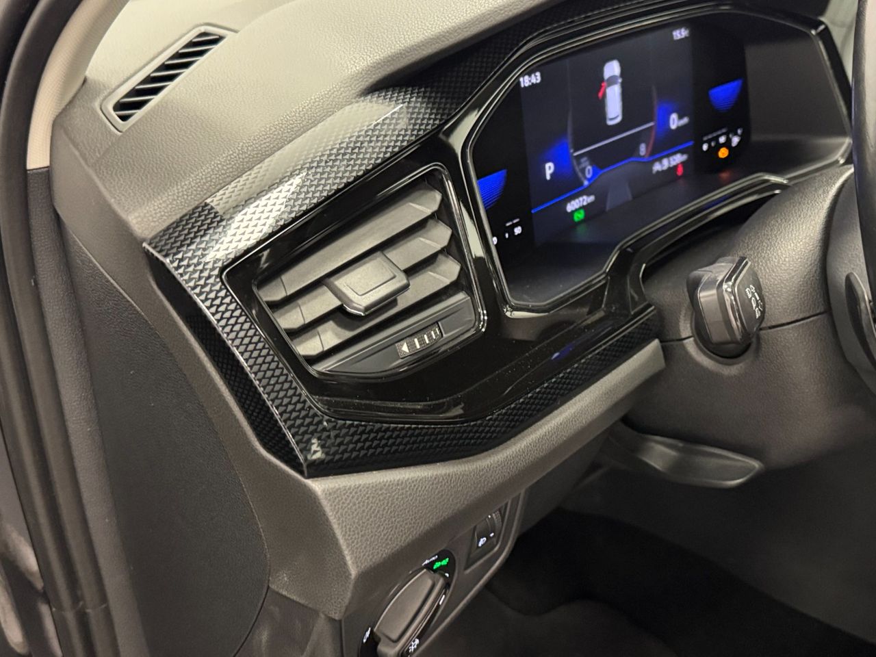 Volkswagen Polo LIFE foto 16