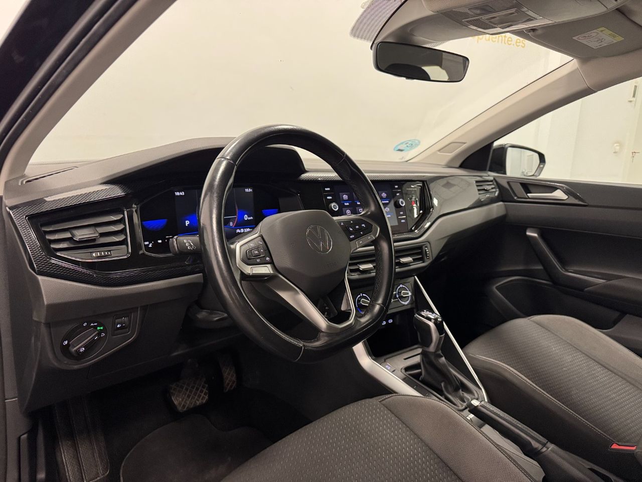 Volkswagen Polo LIFE foto 8