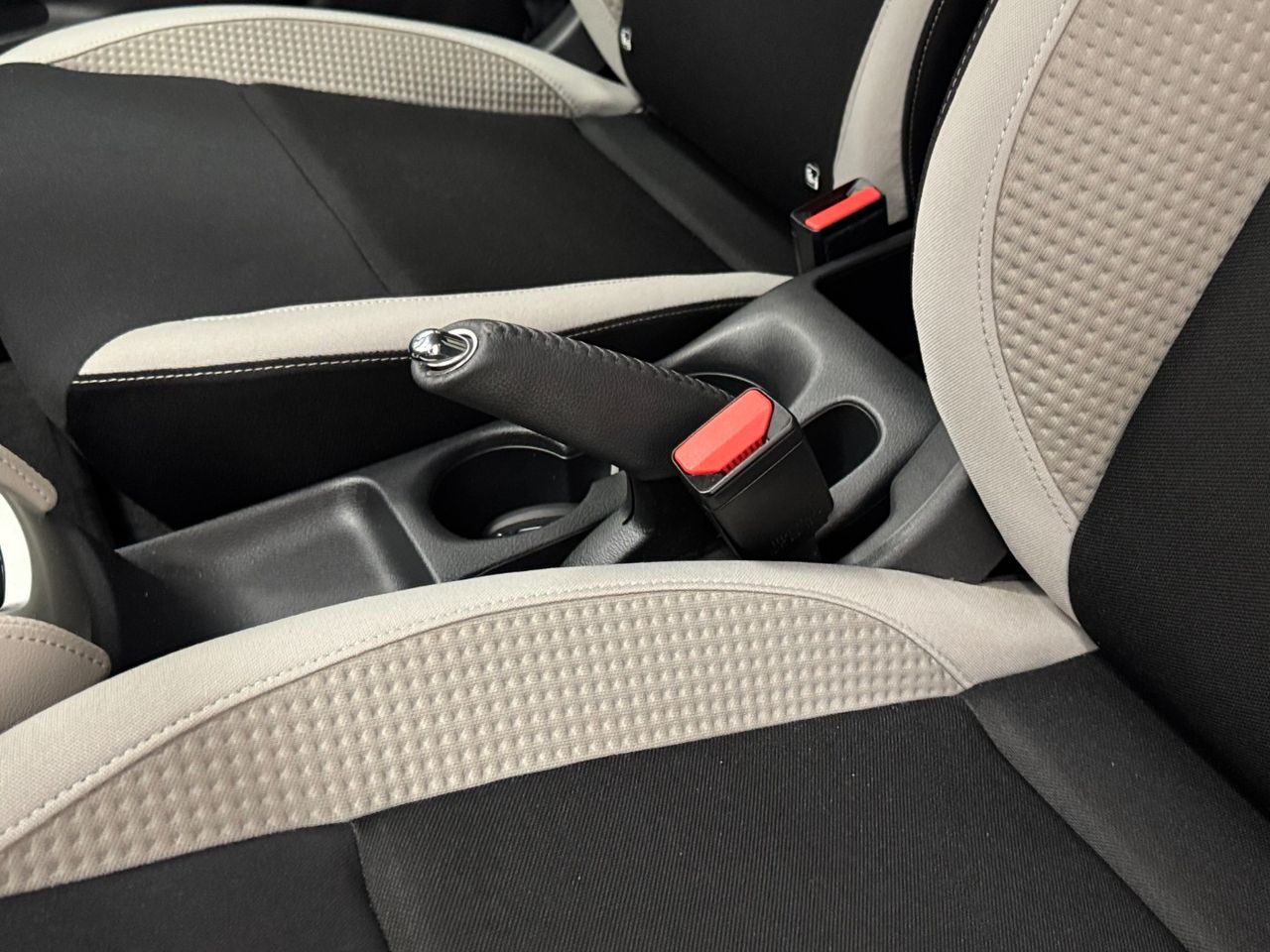 Nissan Micra TEKNA foto 23