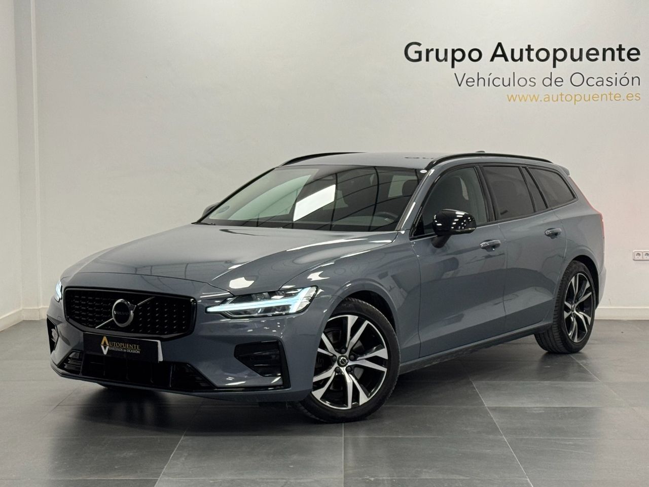 Volvo V60 B4 D PLUS DARK AUTO miniatura 7