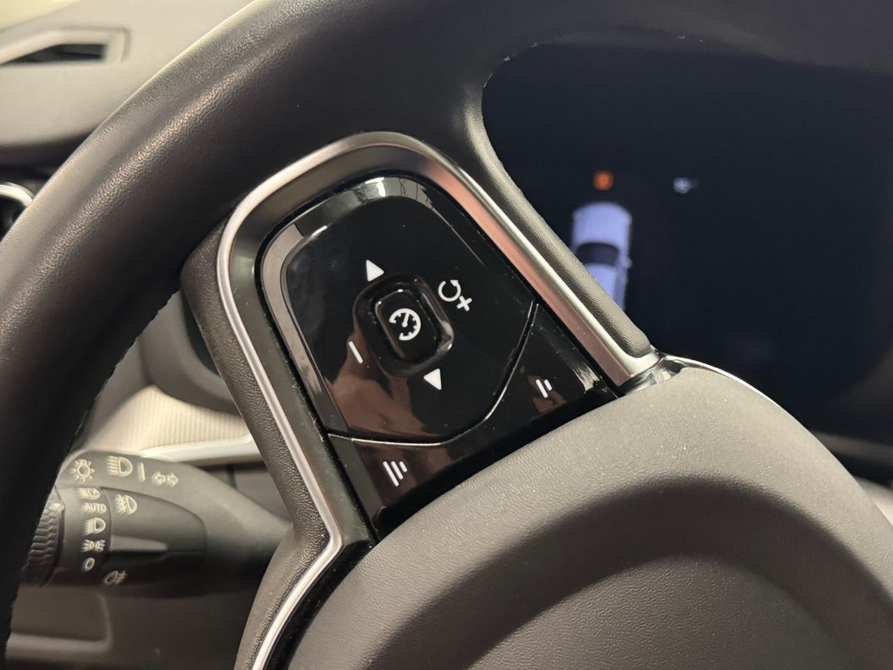 Volvo V60 B4 D PLUS DARK AUTO foto 21