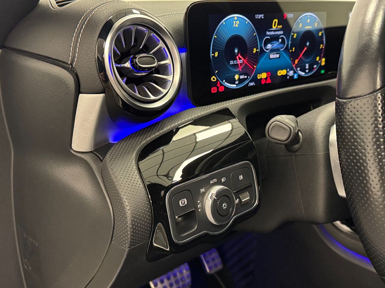 Mercedes CLA 250 AMG miniatura 18