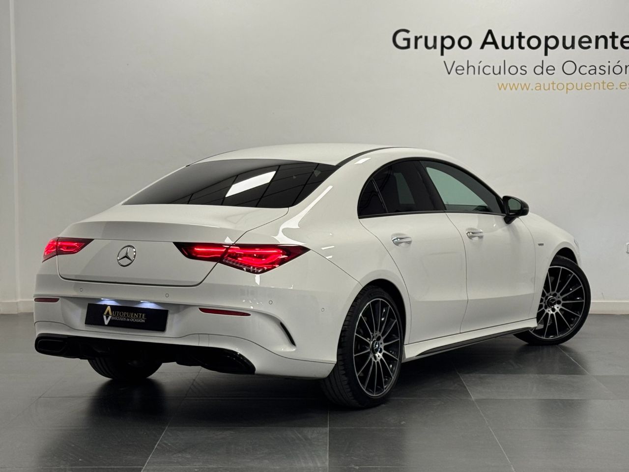 Mercedes CLA 250 AMG miniatura 4