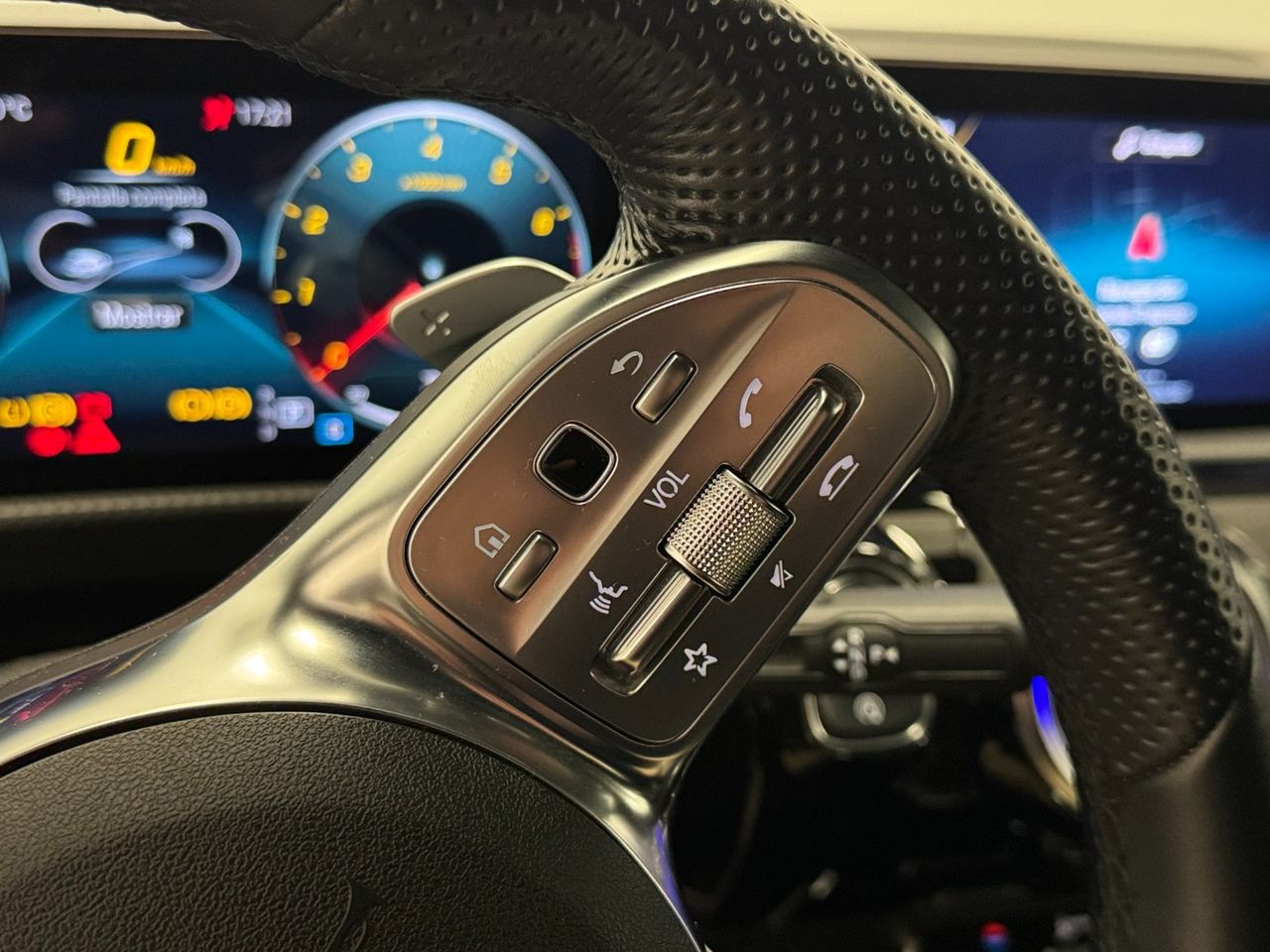 Mercedes CLA 250 AMG miniatura 24