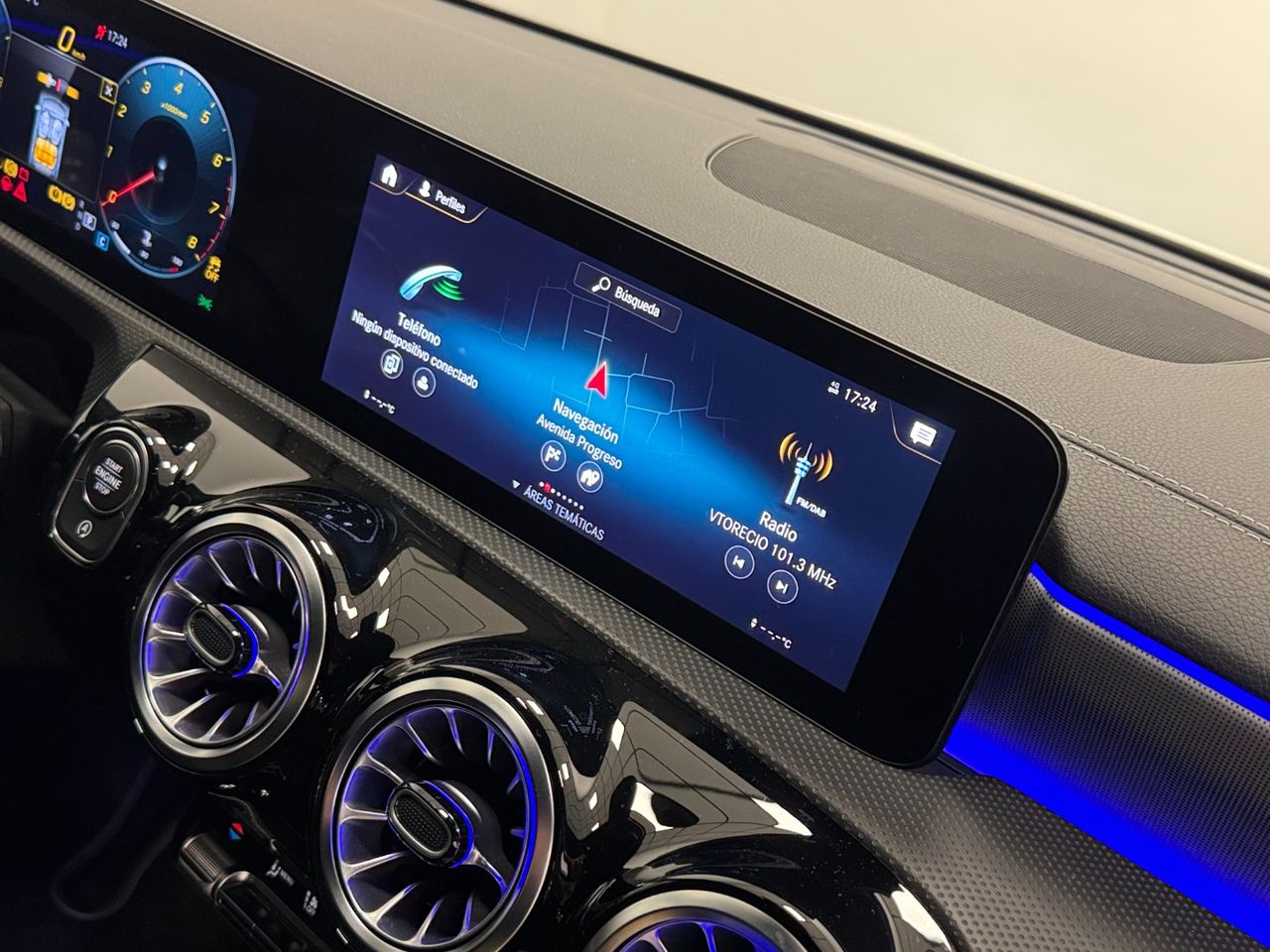 Mercedes CLA 250 AMG miniatura 32