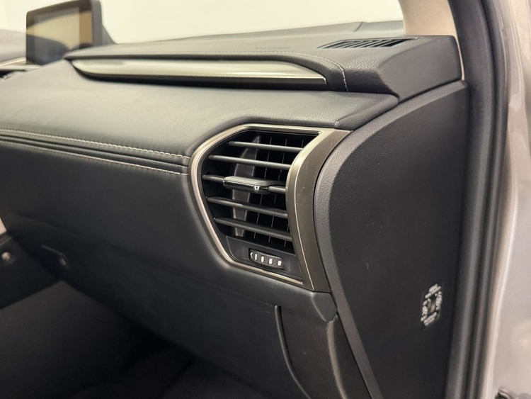 Lexus NX 300H PREMIUM foto 34