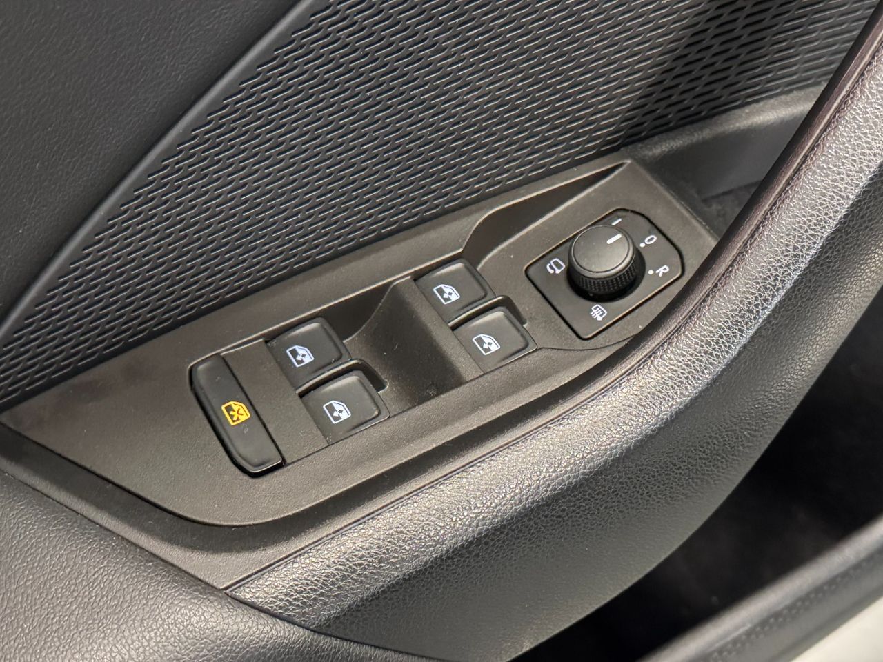 Skoda Octavia AMBITION PLUS miniatura 15