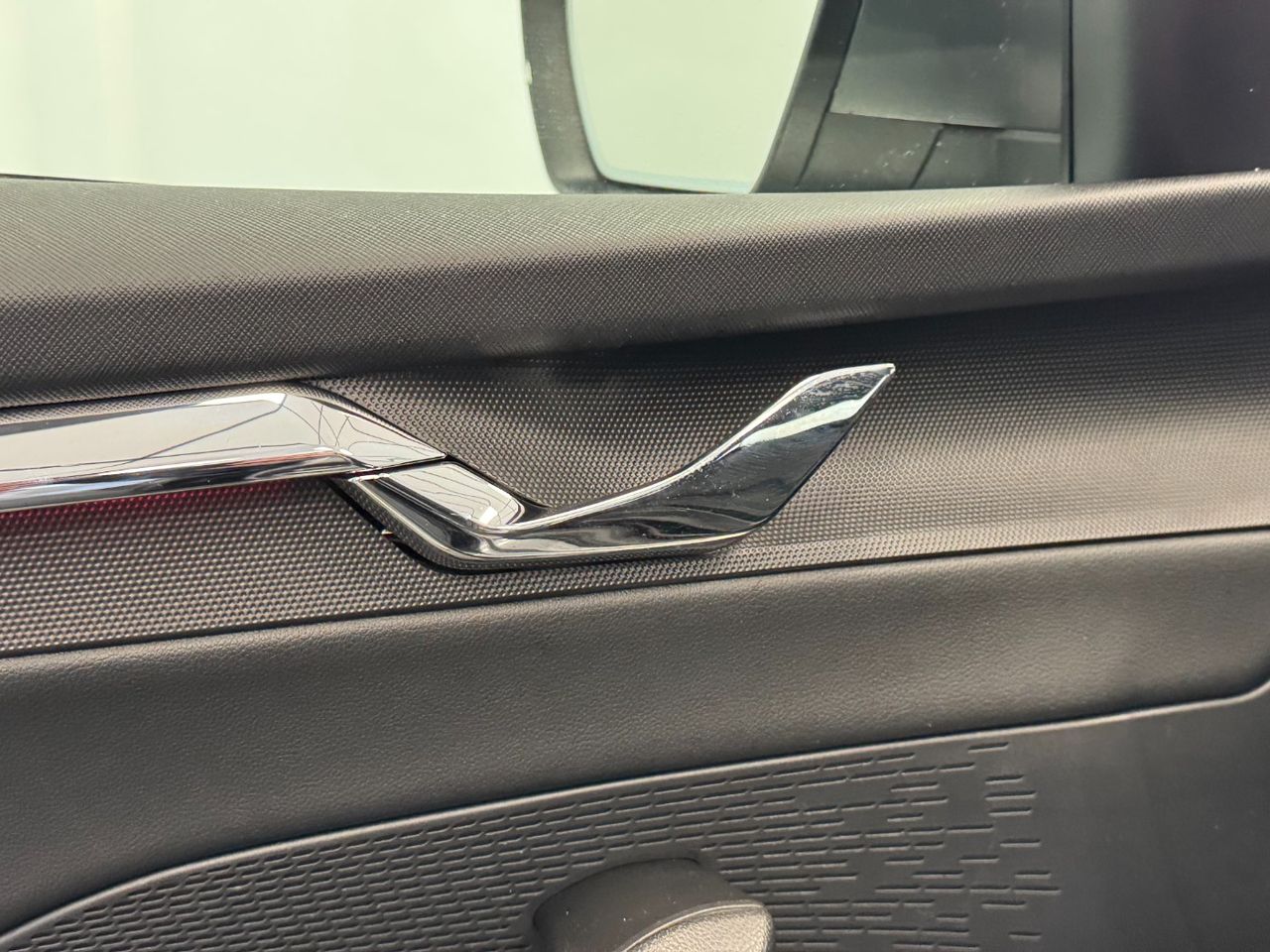 Skoda Octavia AMBITION PLUS miniatura 16