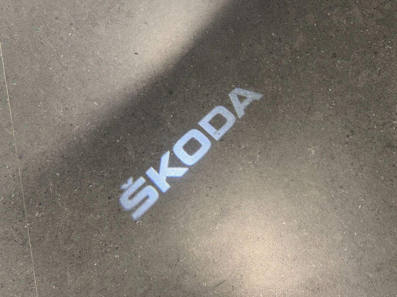 Skoda Octavia AMBITION PLUS foto 17