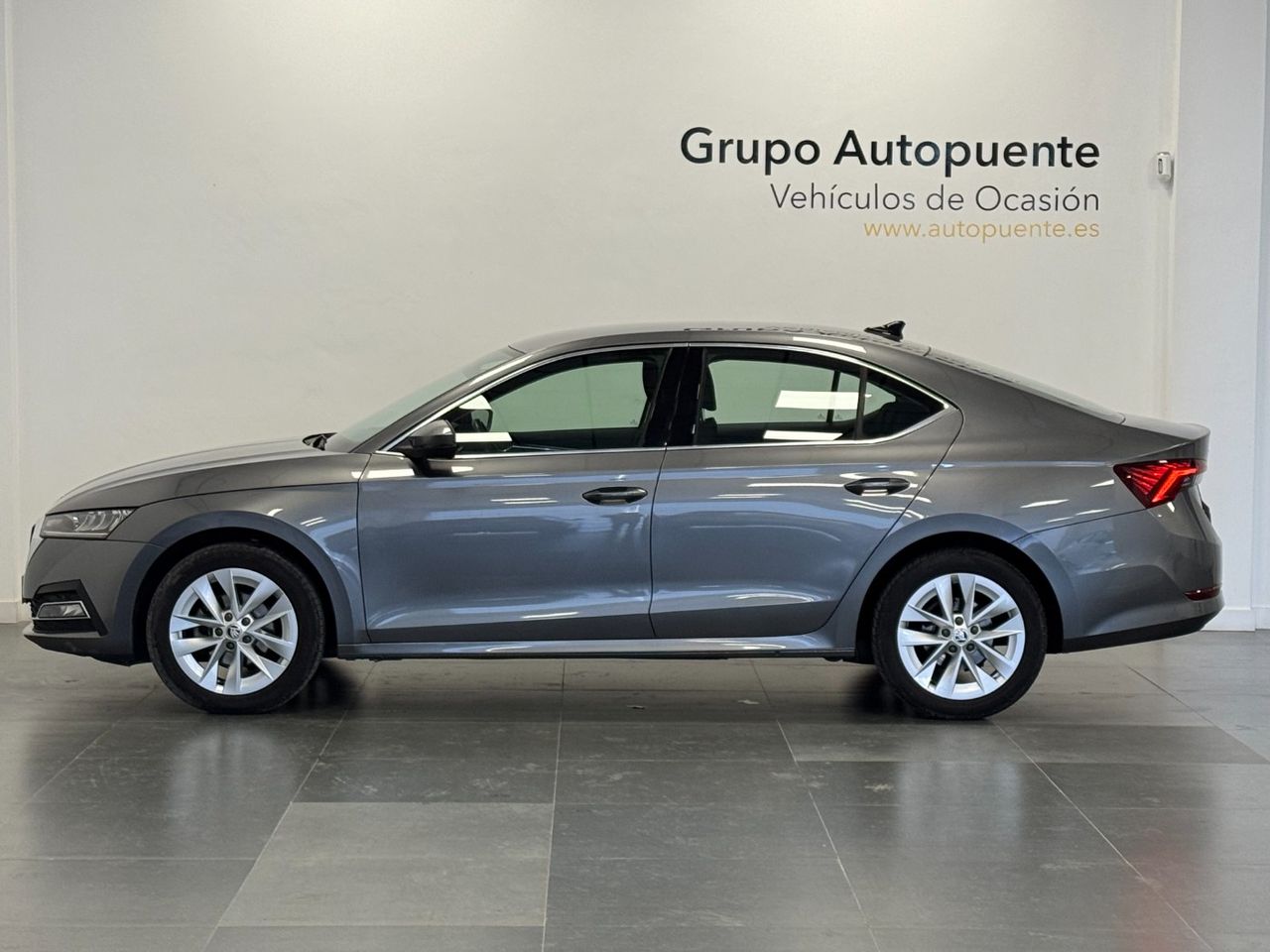 Skoda Octavia AMBITION PLUS foto 6