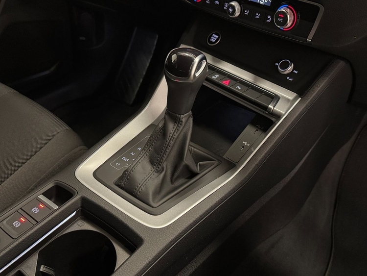 Audi Q3 SPORTBACK 35DI S-TRONIC foto 41