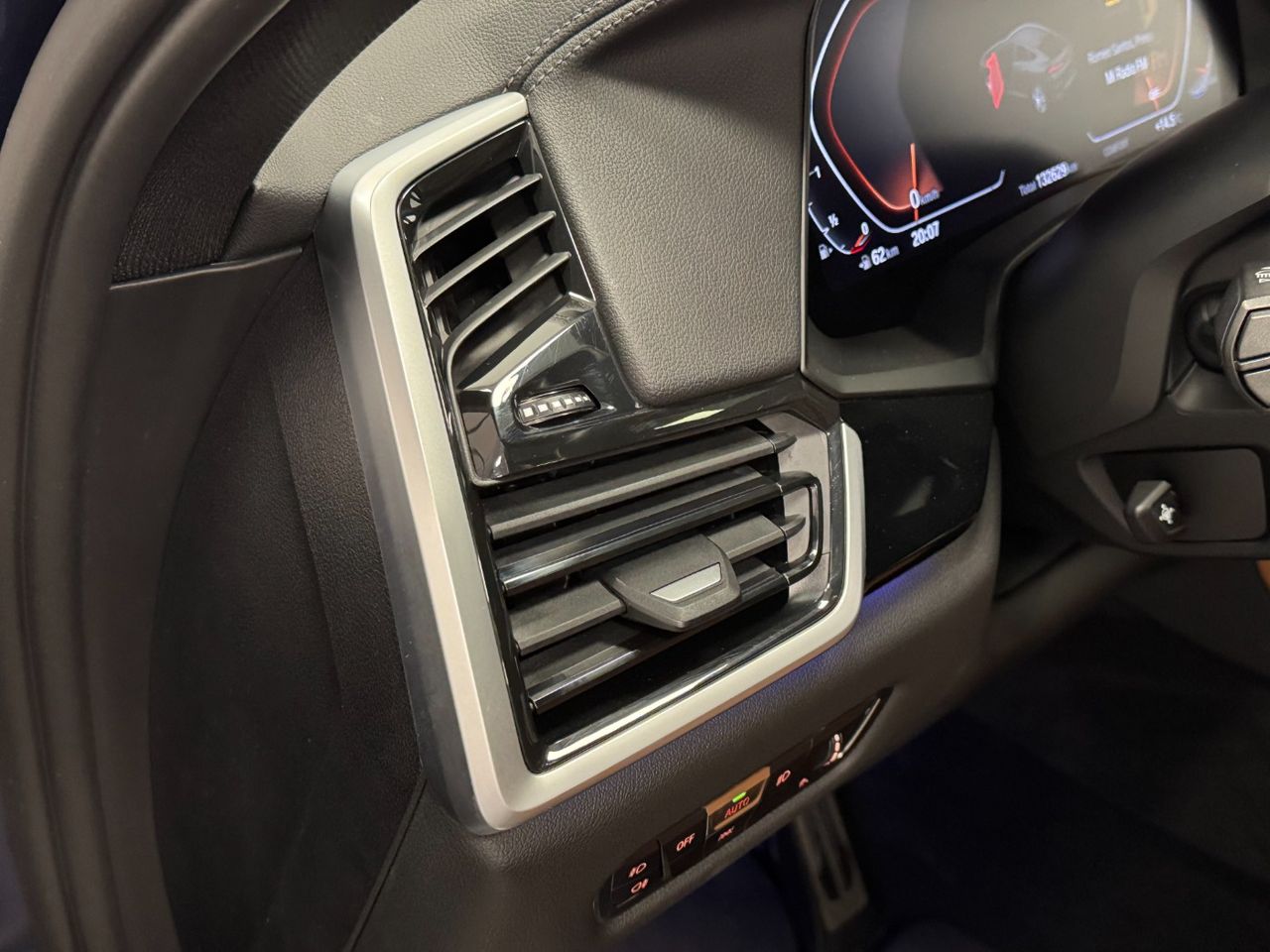 BMW X6 XDRIVE 40i 333cv miniatura 22