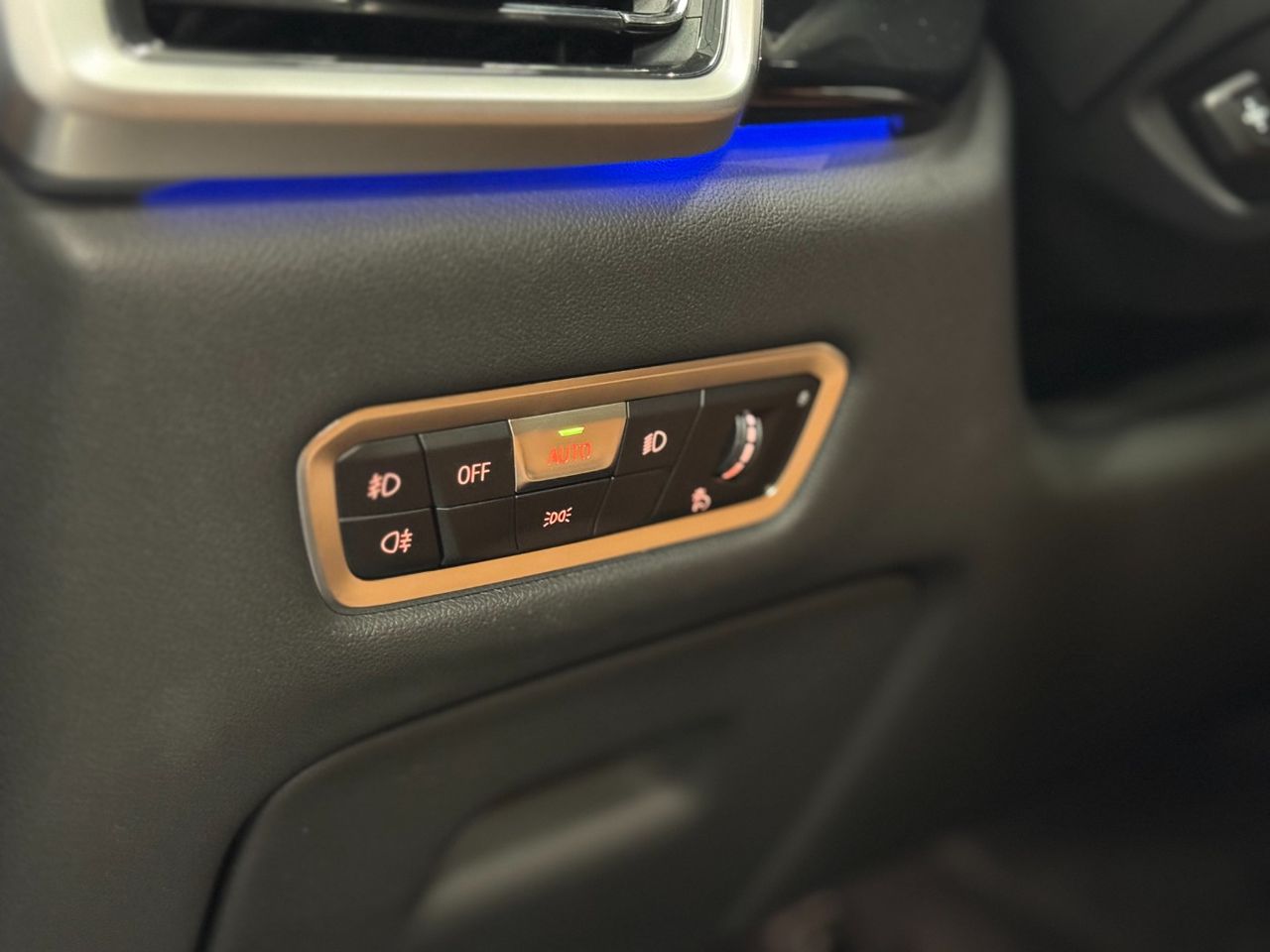 BMW X6 XDRIVE 40i 333cv foto 23