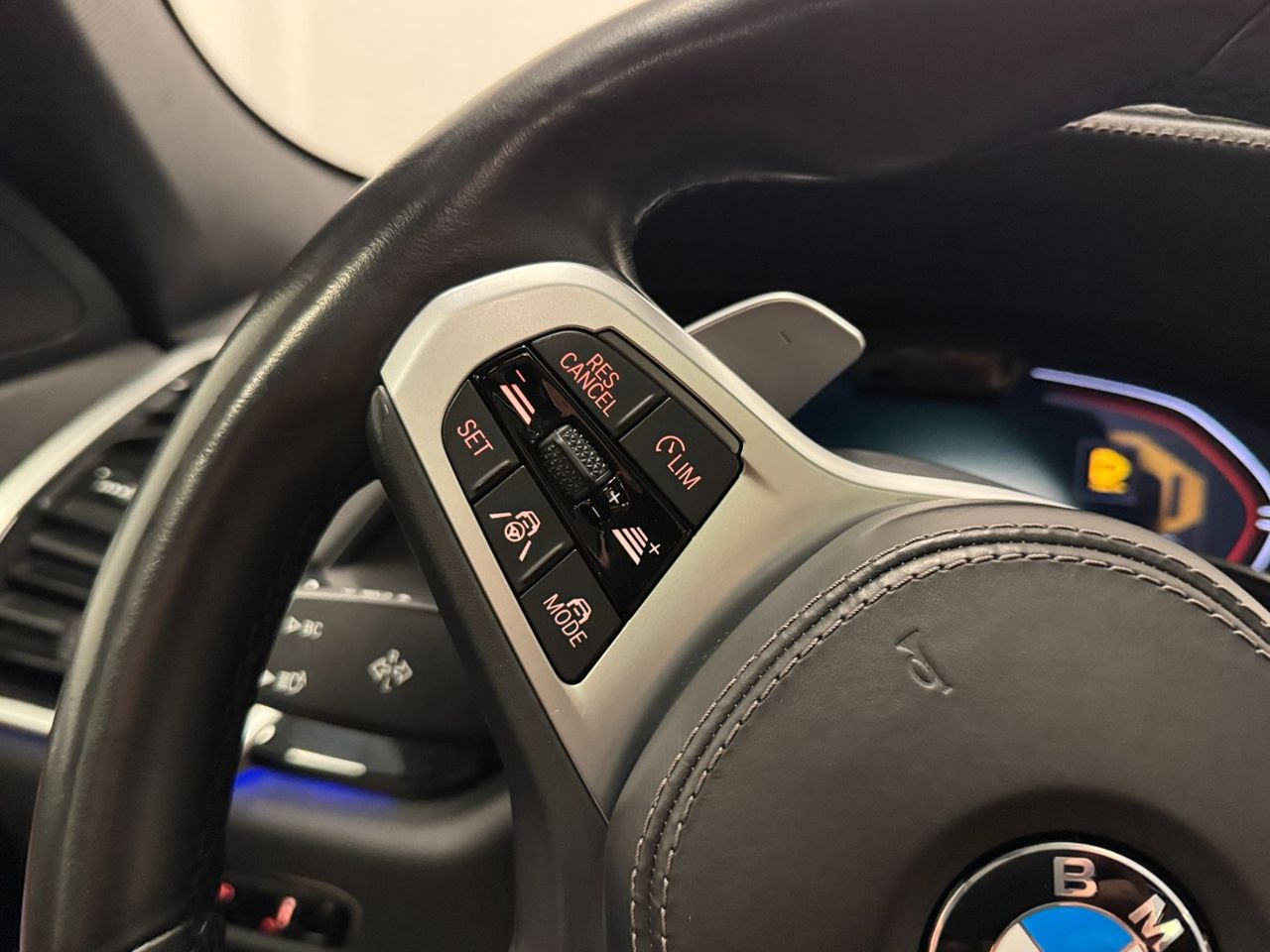 BMW X6 XDRIVE 40i 333cv foto 28