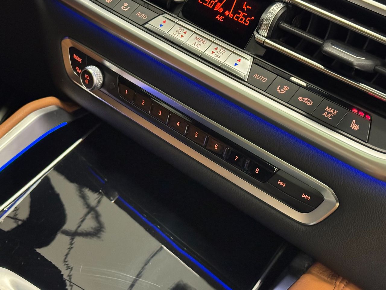 BMW X6 XDRIVE 40i 333cv foto 53