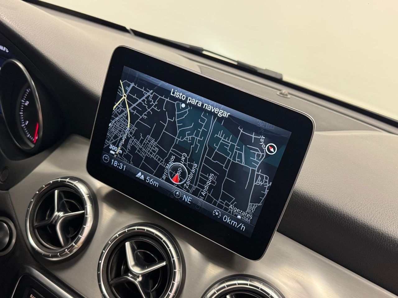 Mercedes Clase CLA AMG 200D foto 35