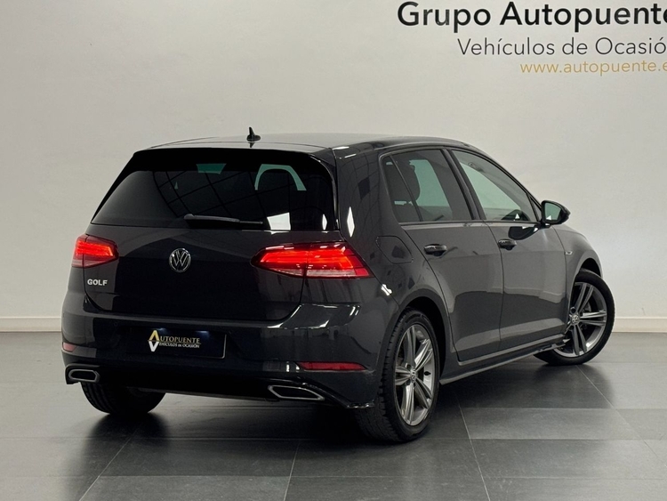 Volkswagen Golf R LINE 1.5TSI 150CV foto 4