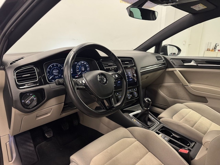 Volkswagen Golf R LINE 1.5TSI 150CV foto 8