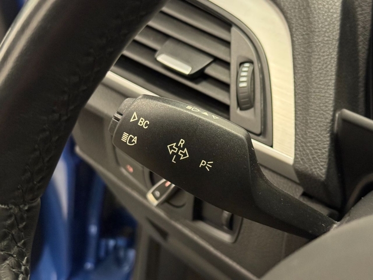 BMW Serie 2 M 235i foto 22