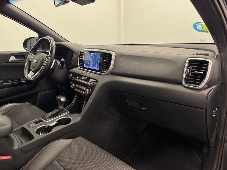 Kia Sportage GT LINE ESSENTIAL 136 foto 26