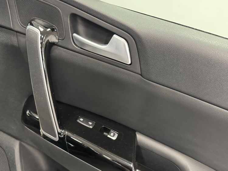 Kia Sportage GT LINE ESSENTIAL 136 foto 28