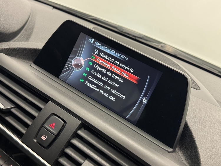 BMW Serie 1 116D foto 37