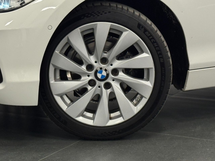 BMW Serie 1 116D foto 50