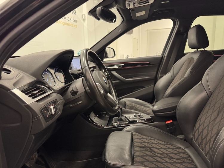 BMW X1 SDRIVE 18D foto 14