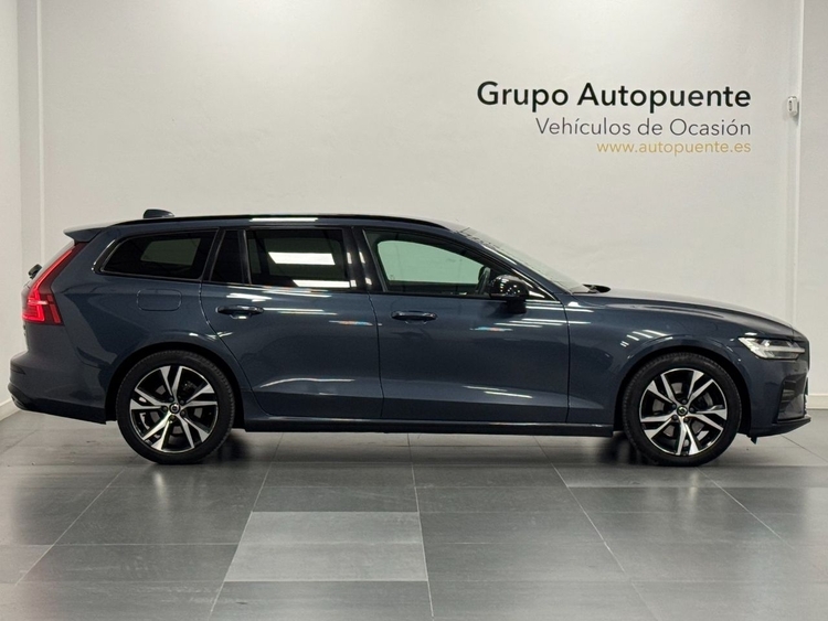 Volvo V60 B4 D PLUS DARK AUTO foto 3