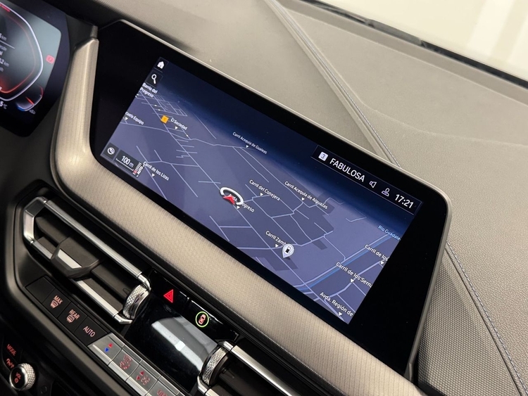 BMW Serie 1 18D foto 37