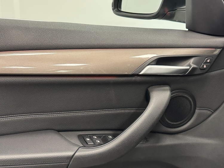 BMW X1 SDRIVE 18D foto 17