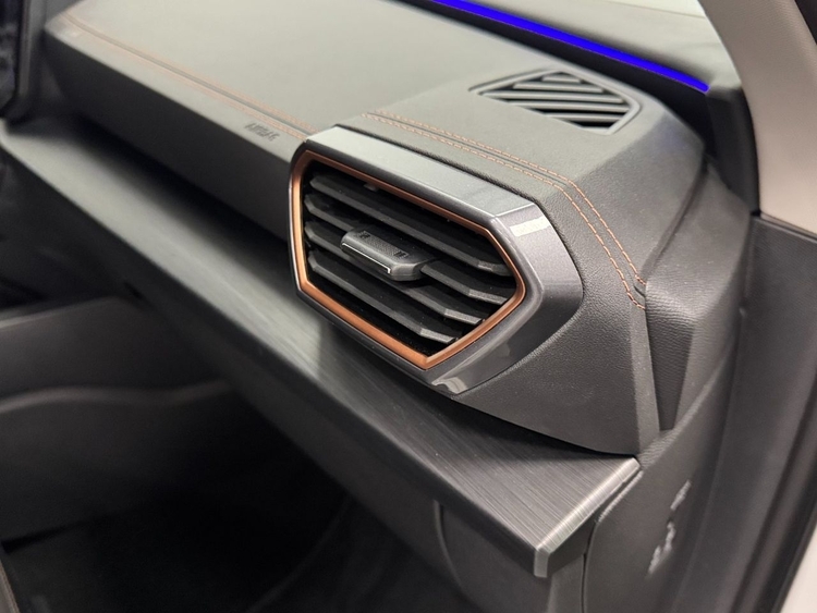 Cupra Formentor 1.5TSI 150CV foto 32