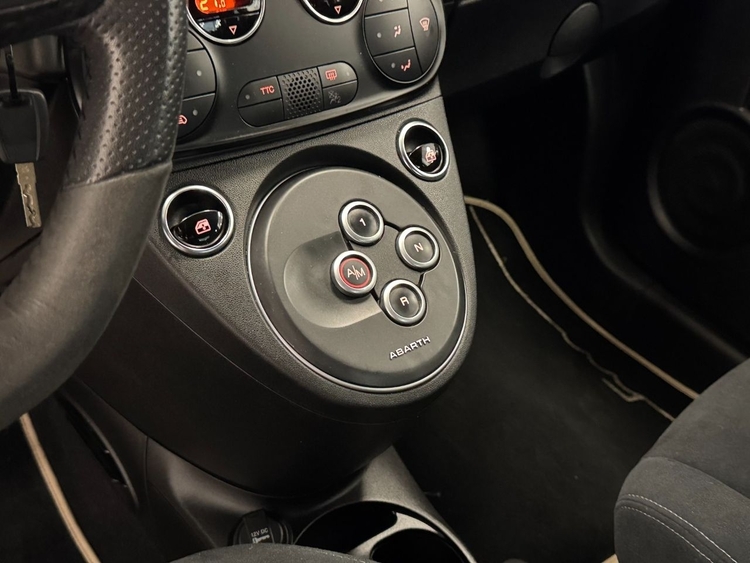Abarth 500 595 1.4T JET COMPETIZIONE foto 27