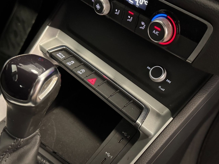 Audi Q3 ADVANCED 35TDI S-TRONIC foto 35