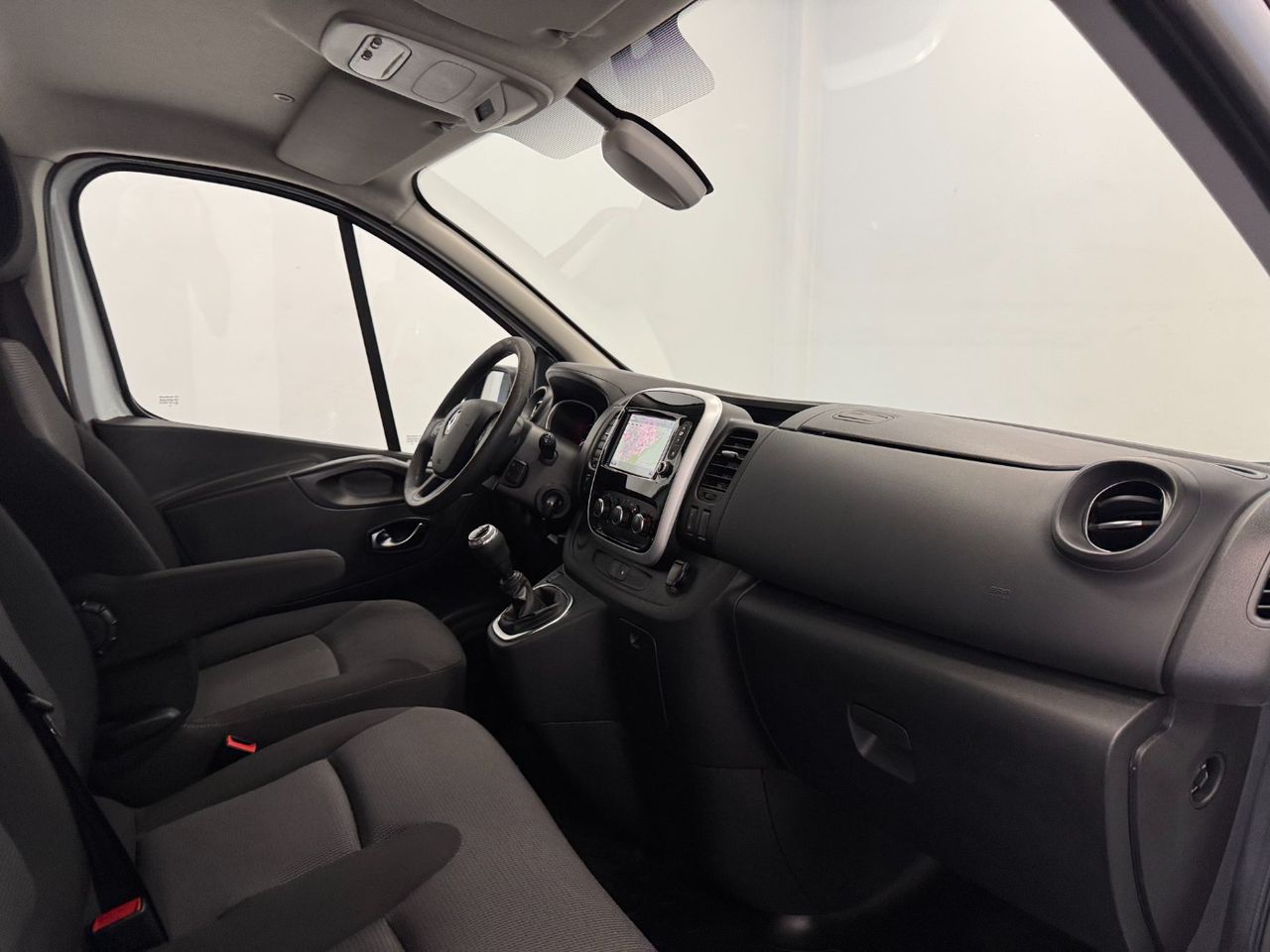 Renault Trafic 29 L2H1 ENERGY BLUE miniatura 16