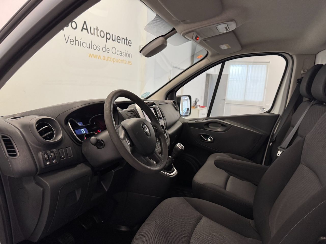 Renault Trafic 29 L2H1 ENERGY BLUE miniatura 9