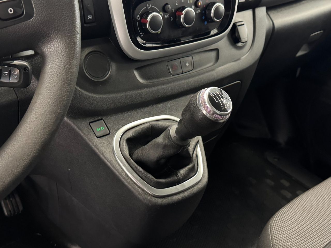 Renault Trafic 29 L2H1 ENERGY BLUE foto 14