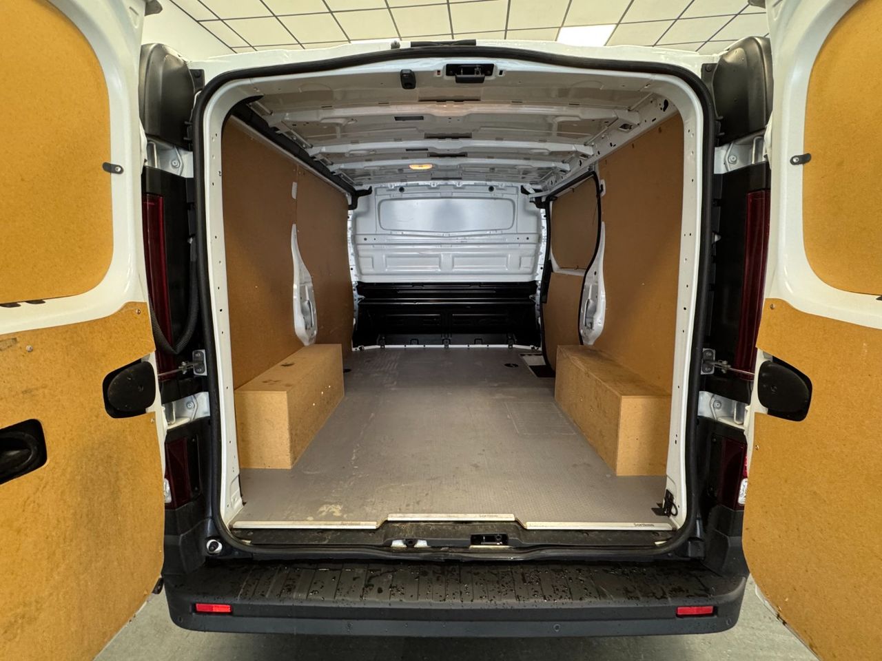 Renault Trafic 29 L2H1 ENERGY BLUE foto 31