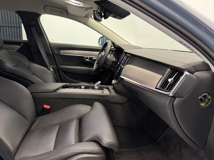 Volvo V90 B4 D INSCRIPTION AUTO foto 28