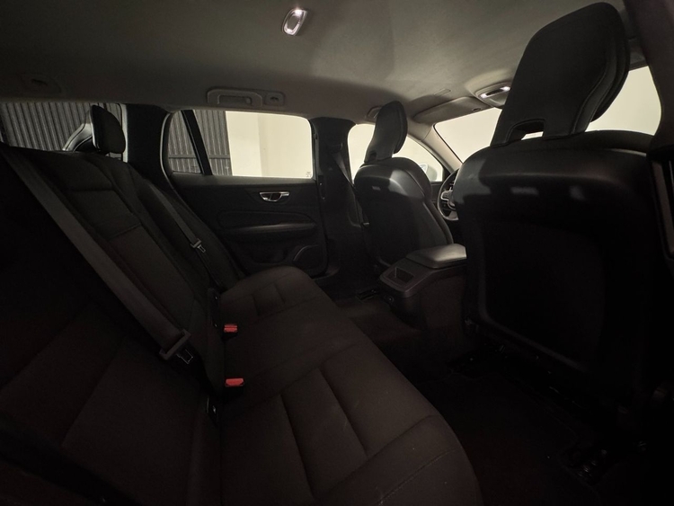 Volvo V60 2.0 B4 D foto 32