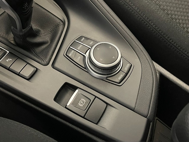 BMW X1 SDRIVE 18D BUSINESS foto 28