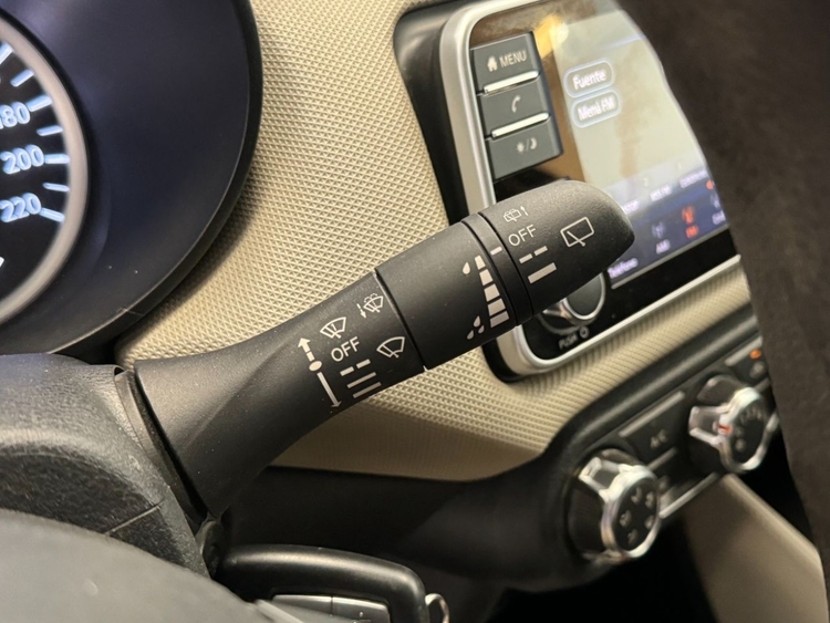 Nissan Micra ACENTA foto 16