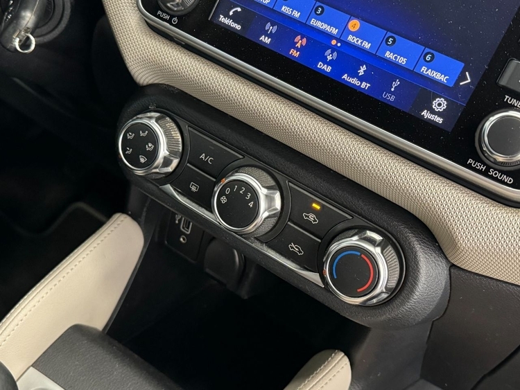 Nissan Micra ACENTA foto 27