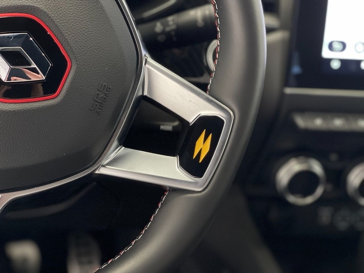 Renault Arkana RS LINE FULL HYBRID 145 foto 27