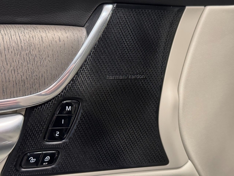 Volvo S90 2.0 B5 D PLUS DARK AUTO foto 18