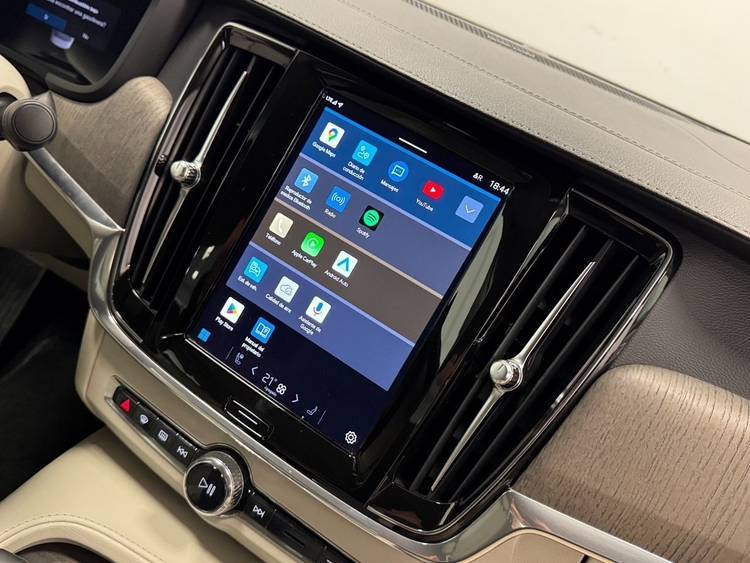 Volvo S90 2.0 B5 D PLUS DARK AUTO foto 35