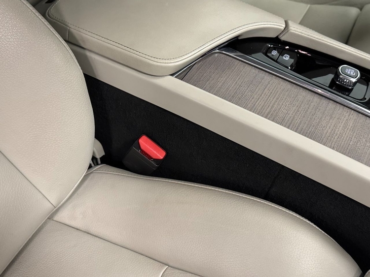 Volvo S90 2.0 B5 D PLUS DARK AUTO foto 44