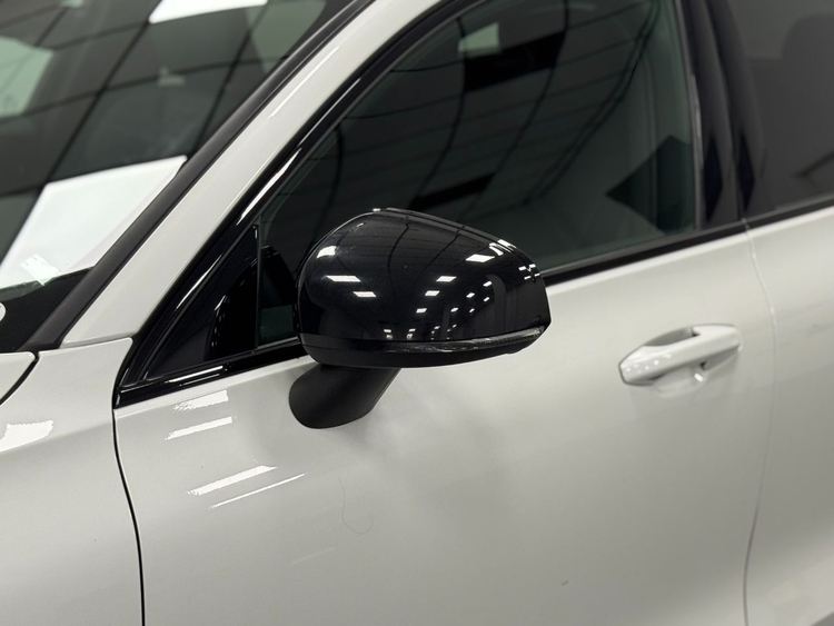 Volvo V60 2.0 B4 D PLUS DARK AUTO foto 44