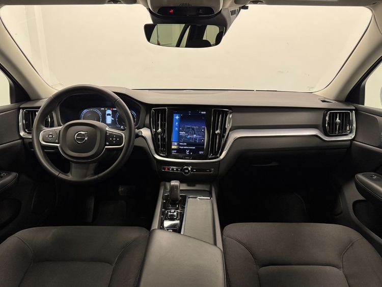 Volvo V60 MOMENTUM PRO AUTO  foto 26
